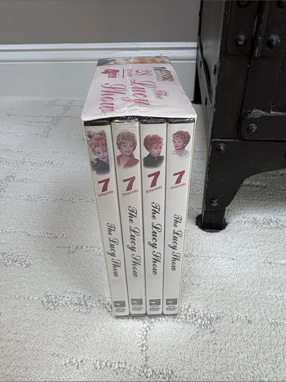 Classic The Lucy Show DVD Box Set - White/Pink4 dvds